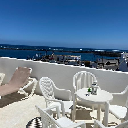 Mirador Del Muelle House Hostel Orzola Kültér fotó