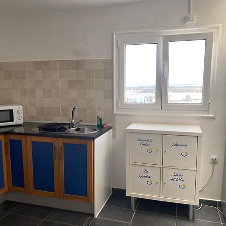 Mirador Del Muelle House Hostel Orzola Kültér fotó